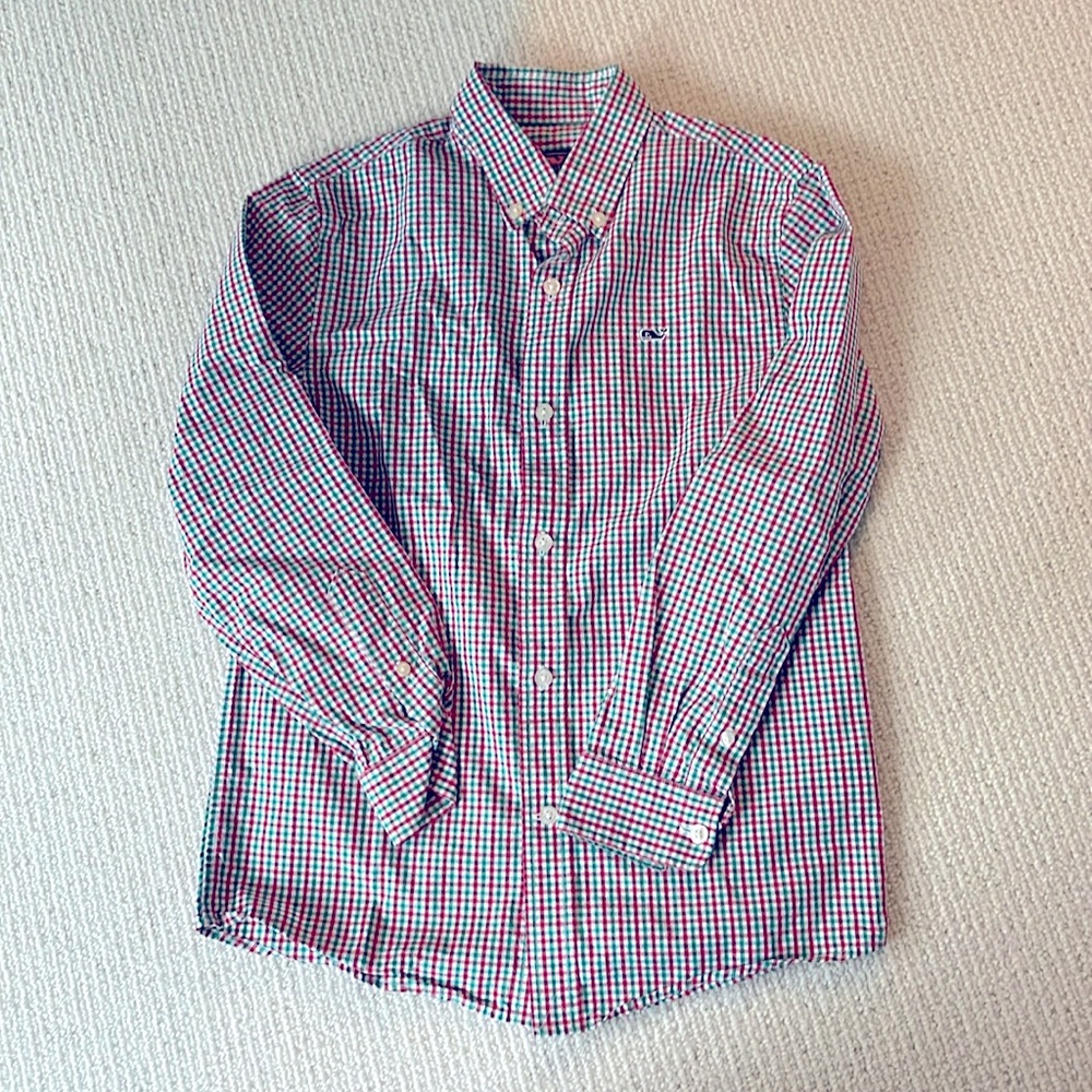 Vineyard Vines Whale Shirt; kids size S (8-10)